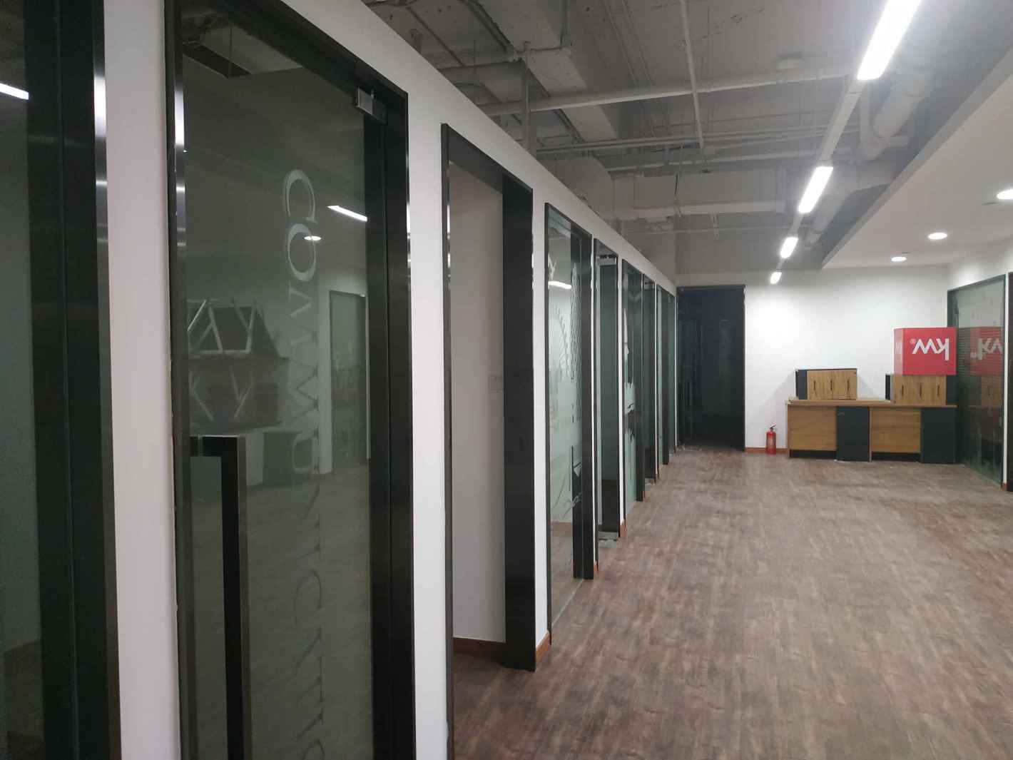 金鹰国际静安 金鹰国际 259平米 精装修