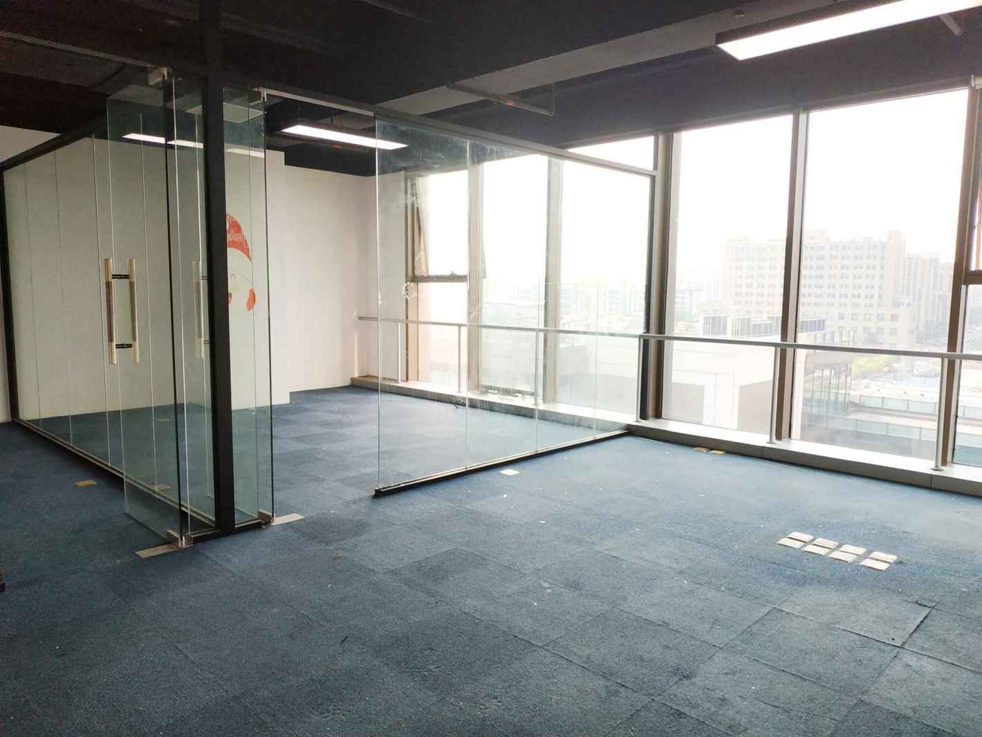 君庭广场杨浦 君庭广场 104平米 毛坯