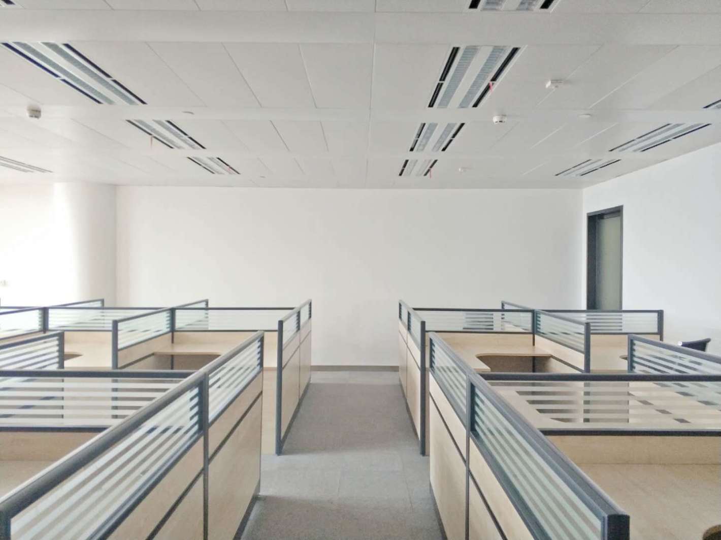 东方蓝海国际广场杨浦 东方蓝海国际广场 252平米 简装修