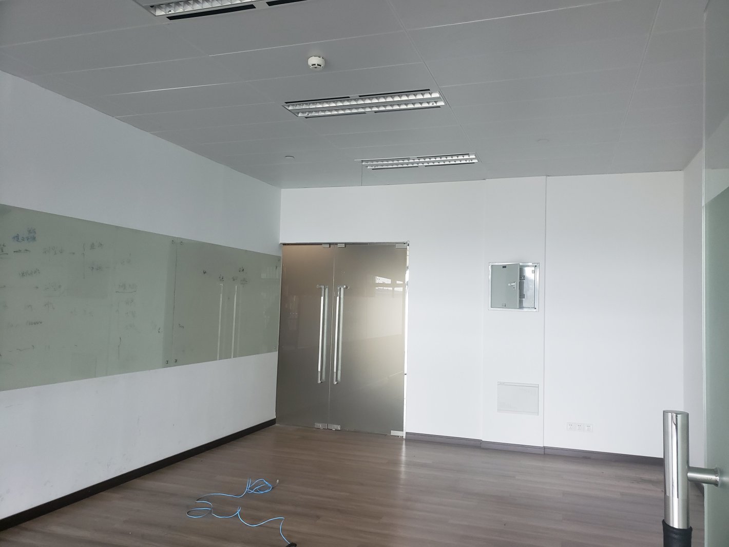 虹桥丽宝广场长宁 虹桥丽宝广场 1355平米 精装修