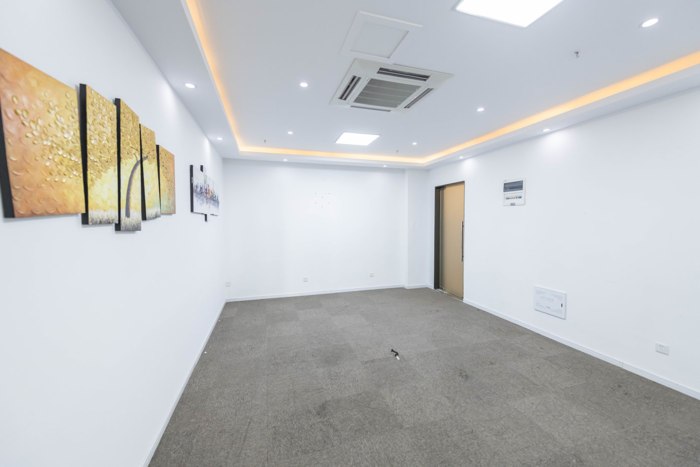 星汇广场二期杨浦 星汇广场二期 335平米 中等装修