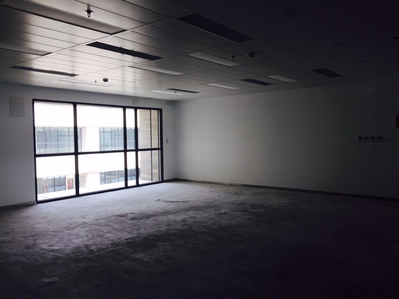 汇阳广场徐汇 汇阳广场 2272平米 简装修