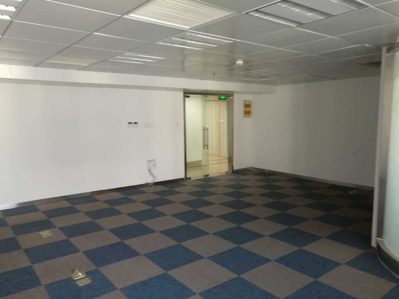 中瑞商务大厦普陀 中瑞商务大厦 200平米 简装修