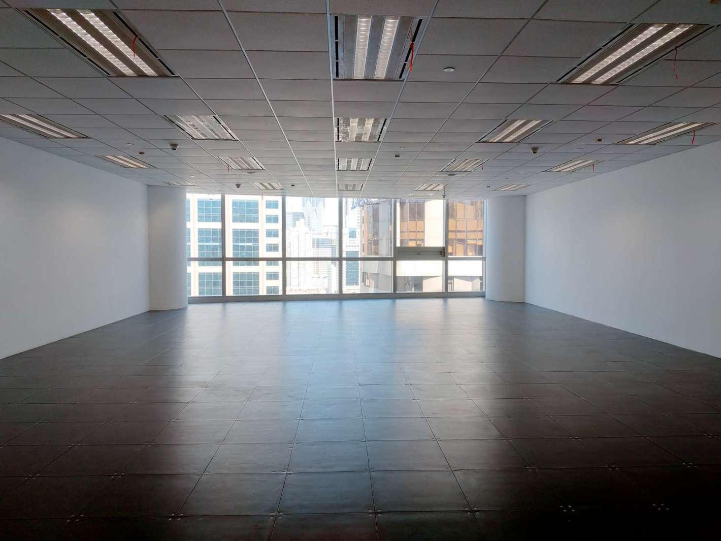 新茂大厦黄浦 新茂大厦 233平米 简装修