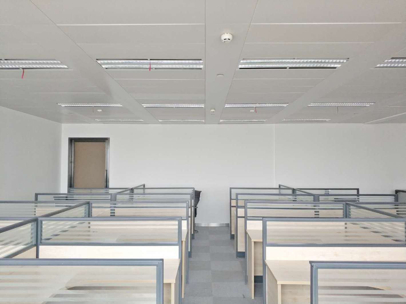 东方蓝海国际广场杨浦 东方蓝海国际广场 252平米 简装修