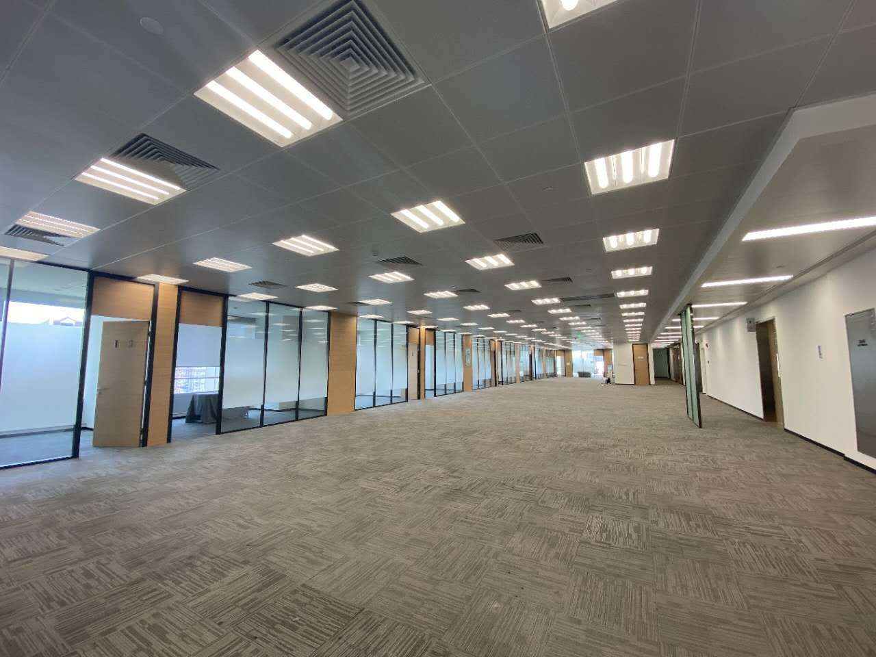 中海国际中心黄浦 中海国际中心 319平米 简装修