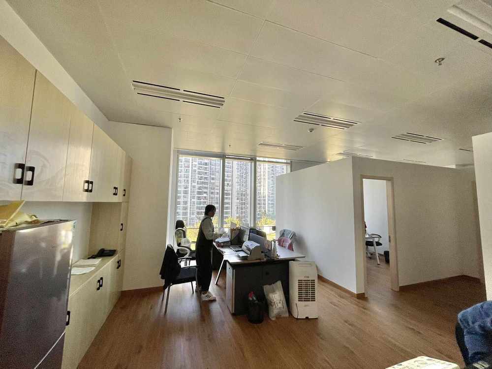 中庚环球创意中心闵行 中庚环球创意中心 238平米 精装修