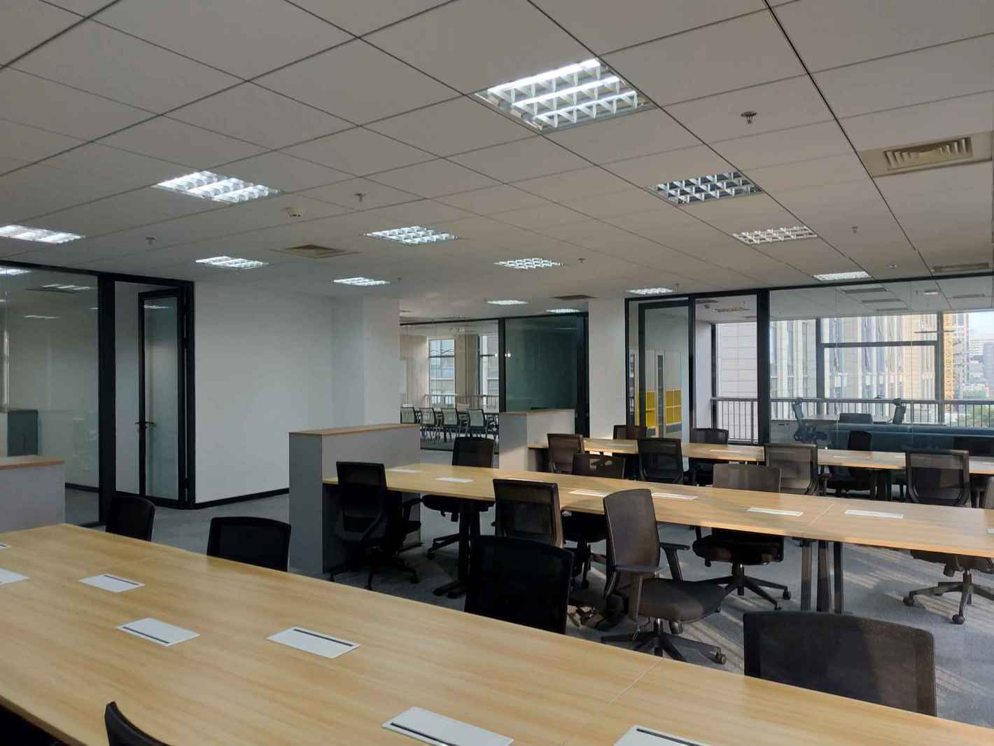 远洋合星大厦普陀 远洋合星大厦 209平米 简装修