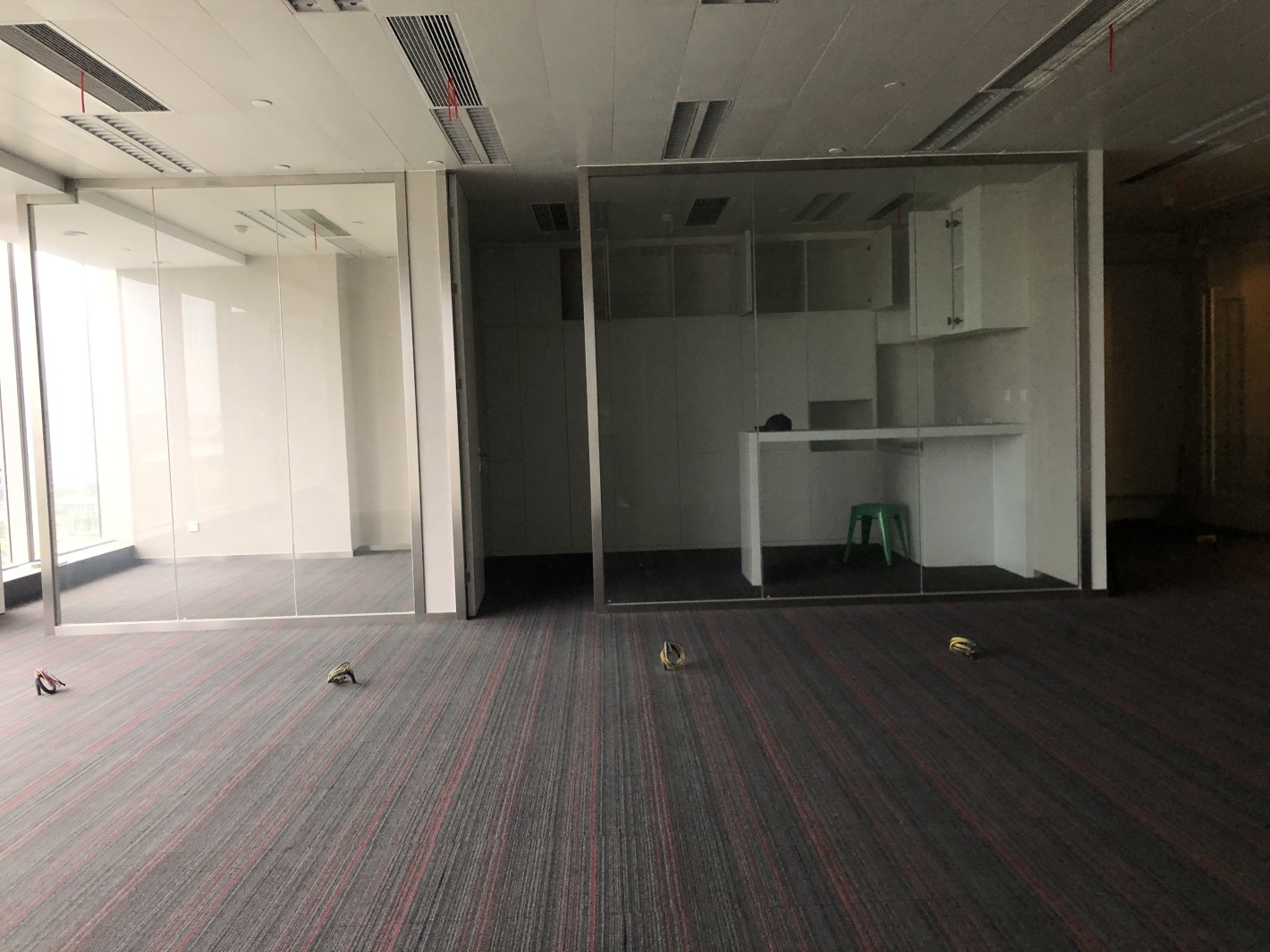 上海绿地中心徐汇 上海绿地中心 200平米 简装修