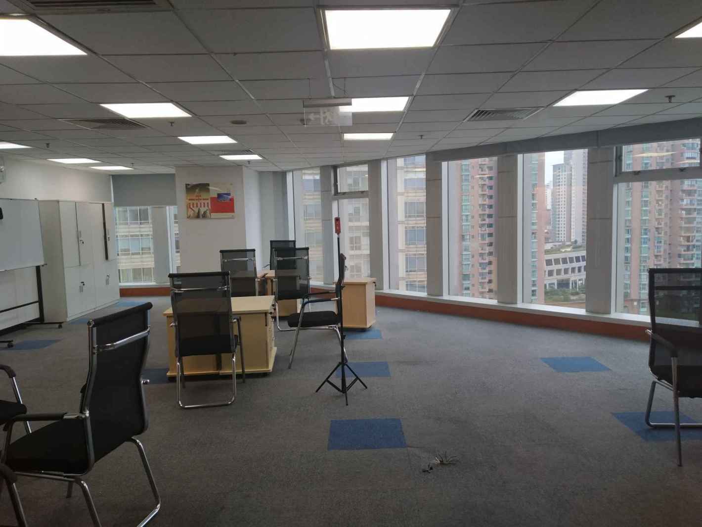 上海招商局广场静安 上海招商局广场 292平米 简装修