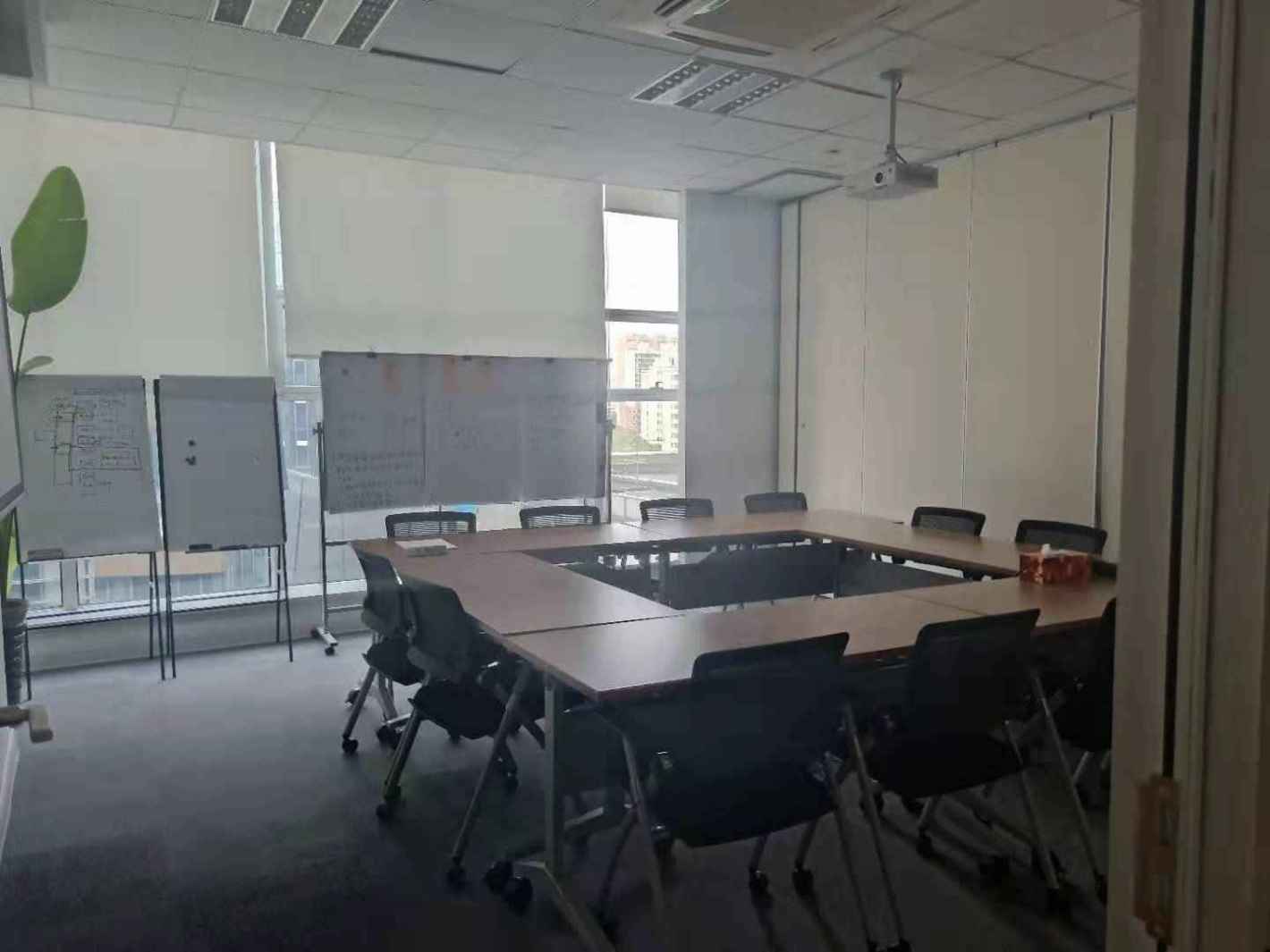 金环商务花园普陀 金环商务花园 550平米 精装修