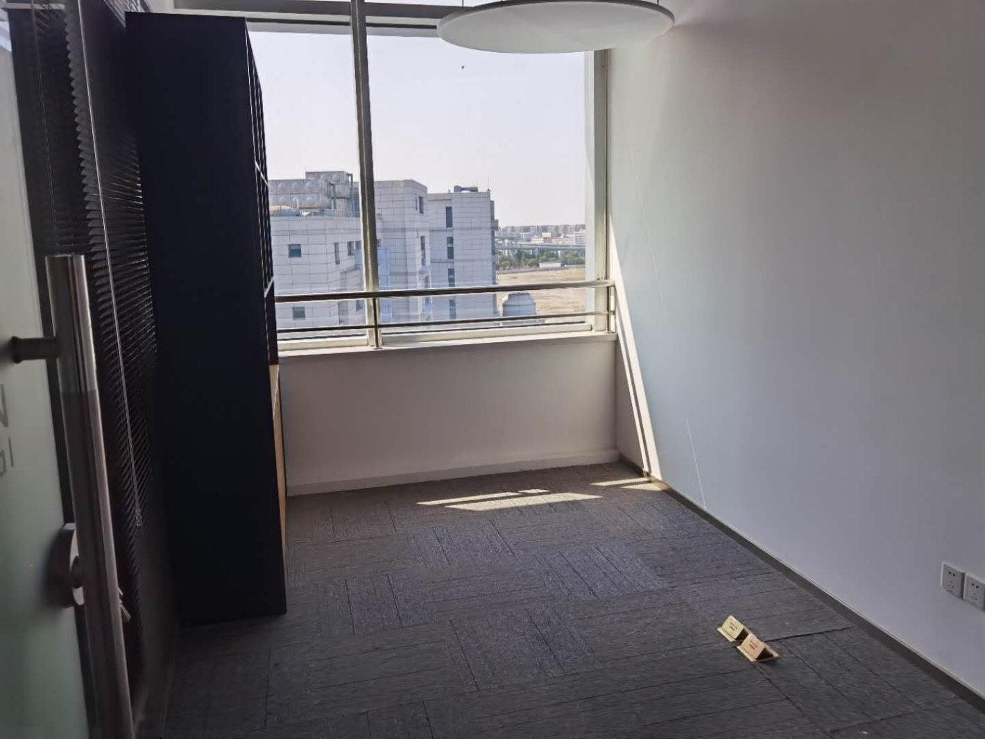 建滔商业广场长宁 建滔商业广场 421平米 简装修