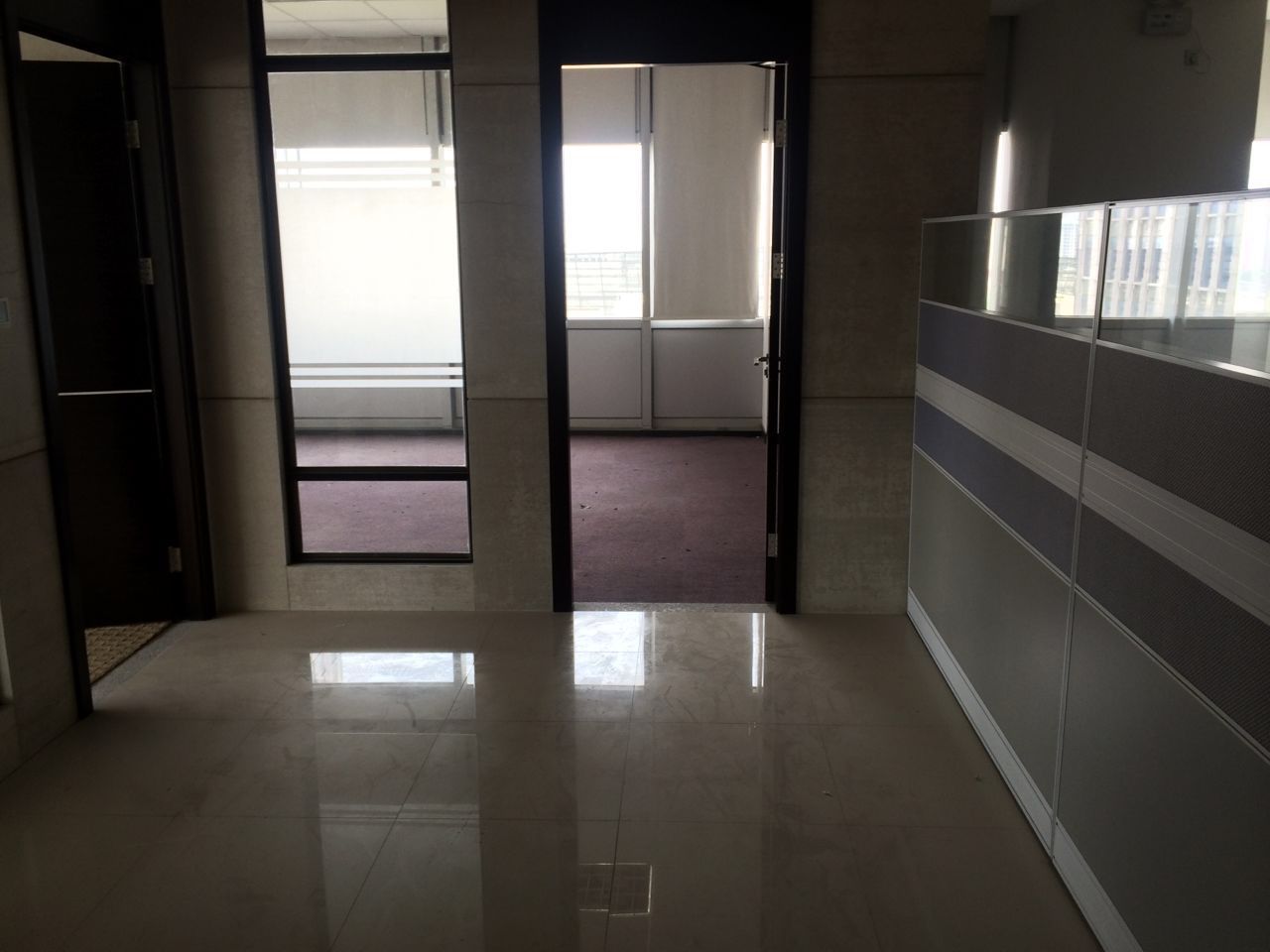 海亮大厦普陀 海亮大厦 296平米 简装修