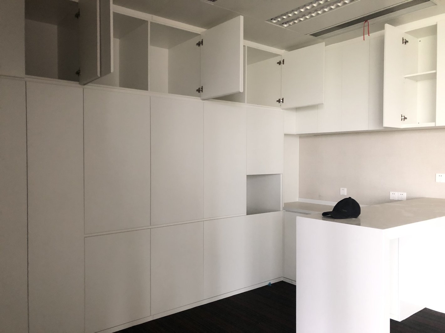 上海绿地中心徐汇 上海绿地中心 200平米 简装修