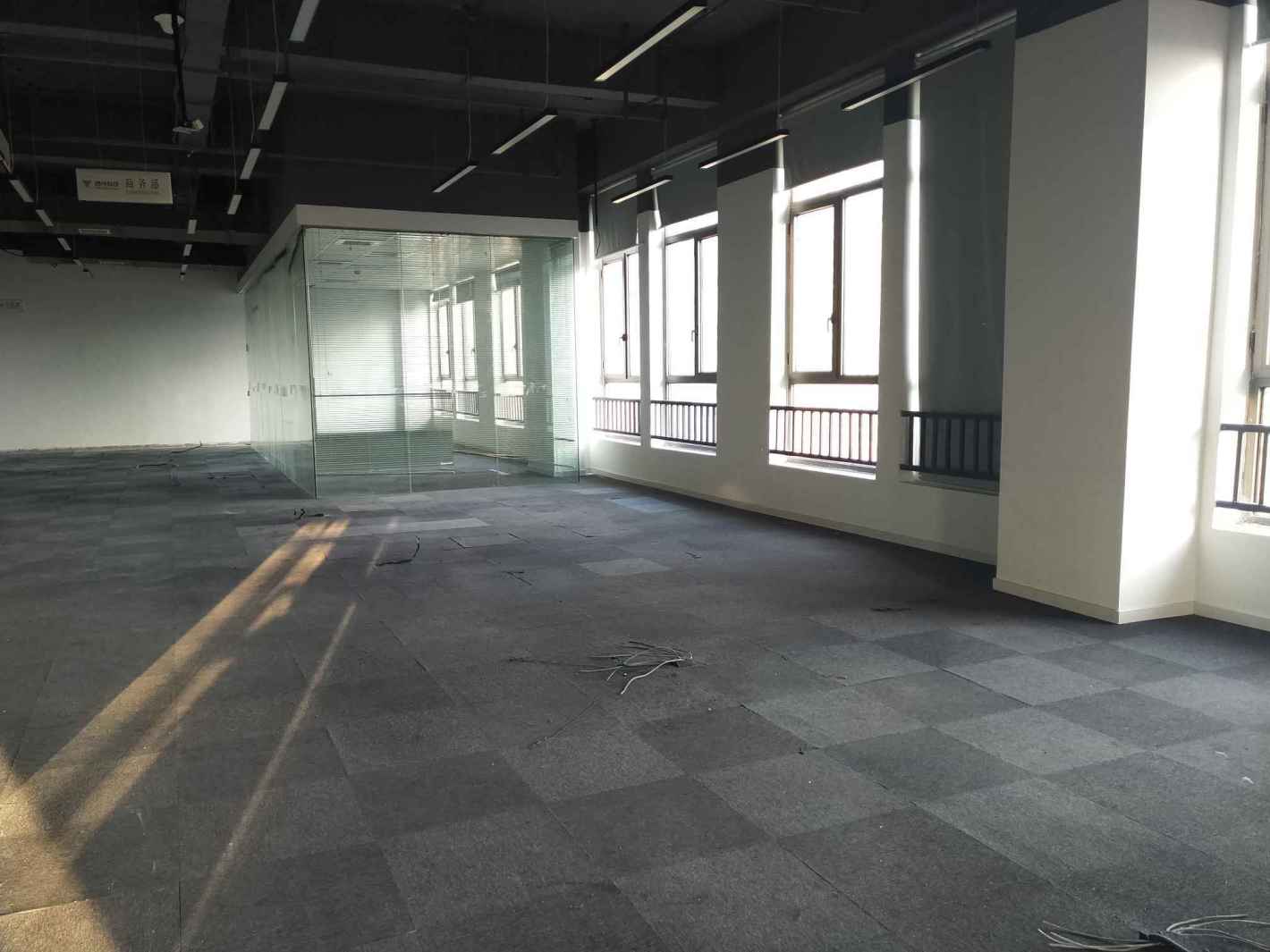 金谷中环大厦静安 金谷中环大厦 130平米 简装修