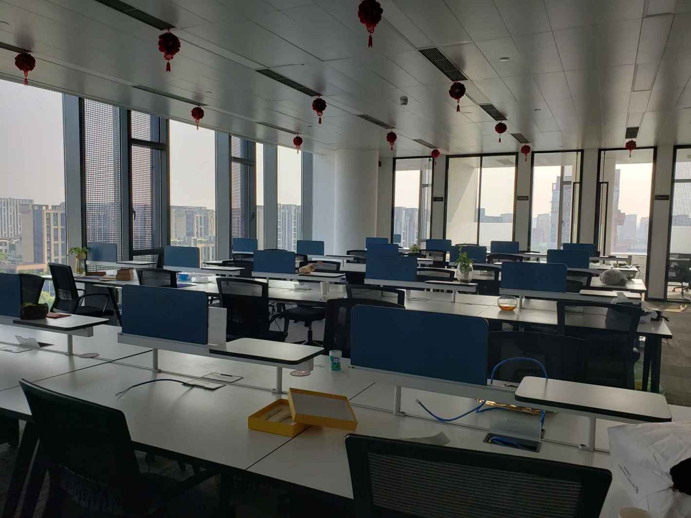 虹桥阿里中心长宁 虹桥阿里中心 455平米 简装修