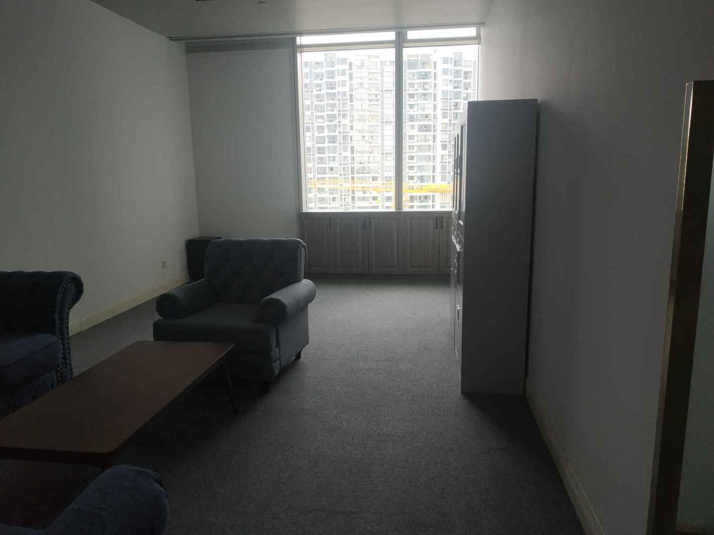 中庚环球创意中心闵行 中庚环球创意中心 242平米 精装修