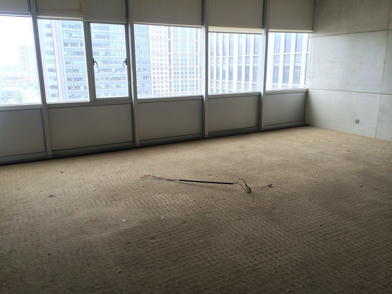 海亮大厦普陀 海亮大厦 296平米 简装修