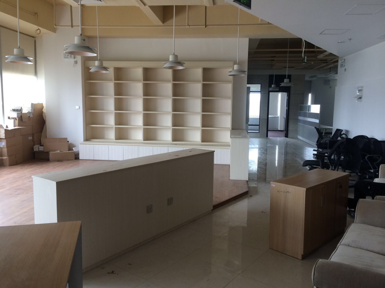 海亮大厦普陀 海亮大厦 296平米 简装修