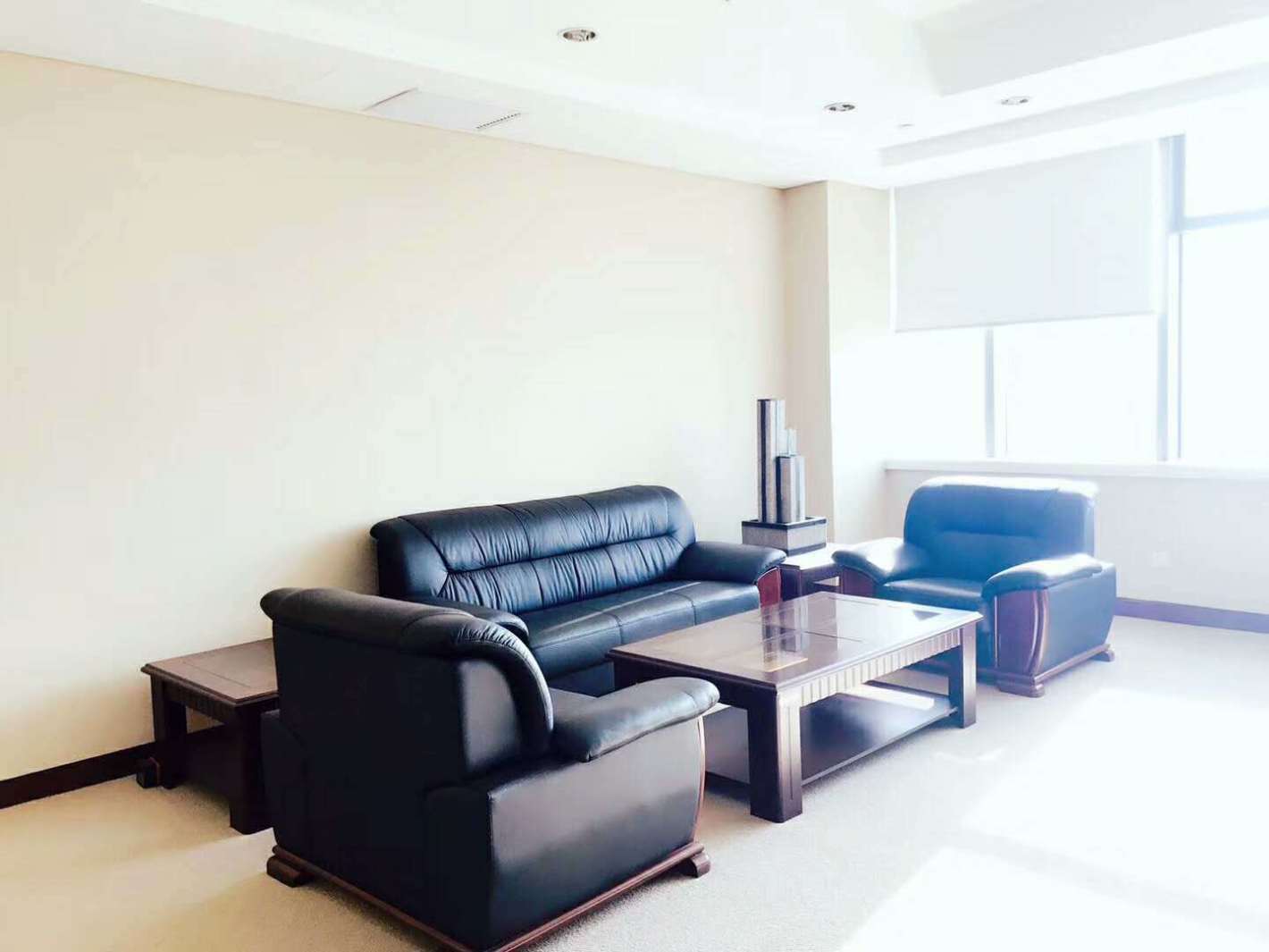 新漕河泾国际商务中心徐汇 新漕河泾国际商务中心 81平米 精装修