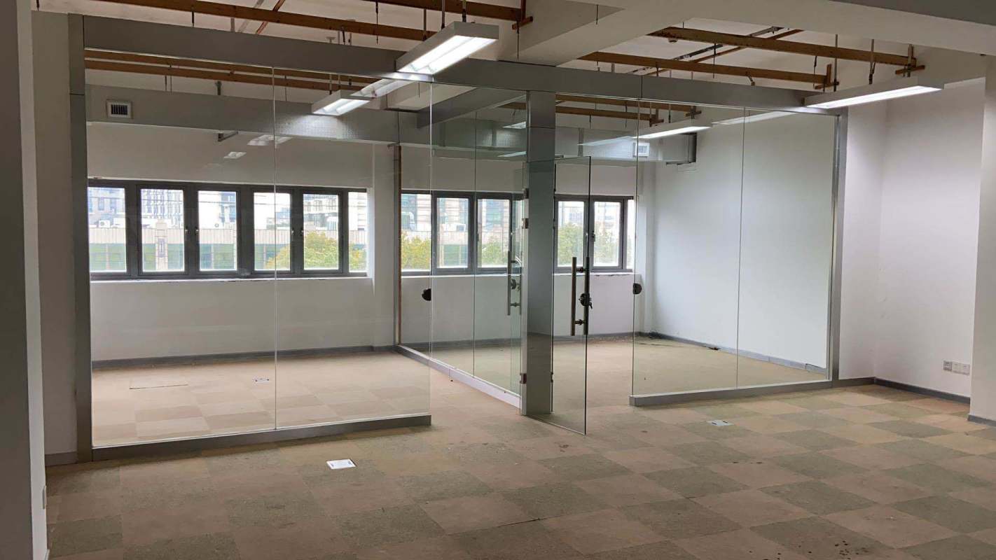 浦江智谷商务园闵行 浦江智谷商务园 188平米 中等装修