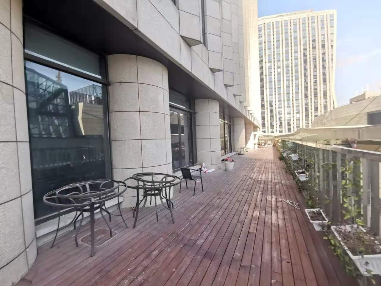 绿地汇中心徐汇 绿地汇中心 104平米 毛坯