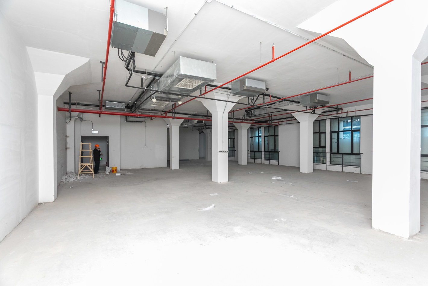 宝山新业坊源创宝山 宝山新业坊源创 483平米 毛坯