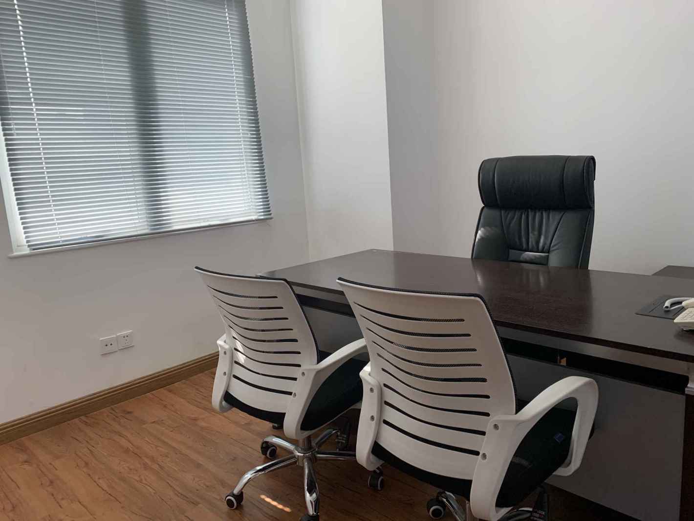 555大厦静安 555大厦 236平米 精装修