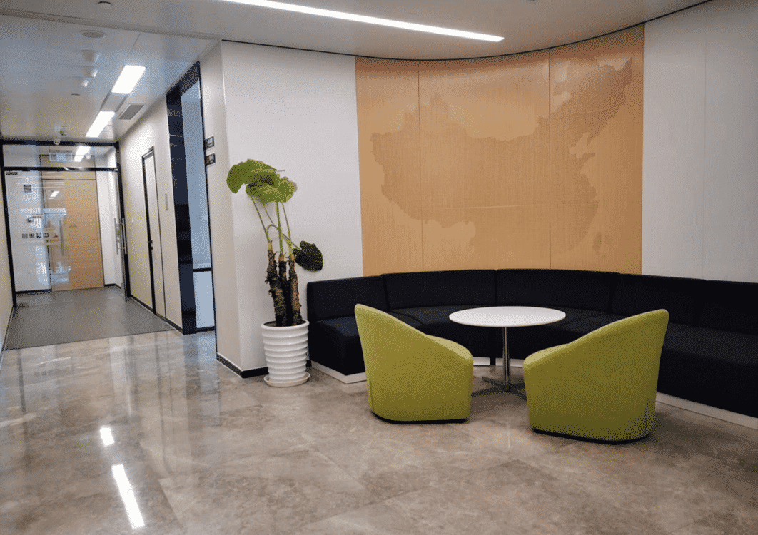 龙湖虹桥天街长宁 龙湖虹桥天街 635平米 精装修