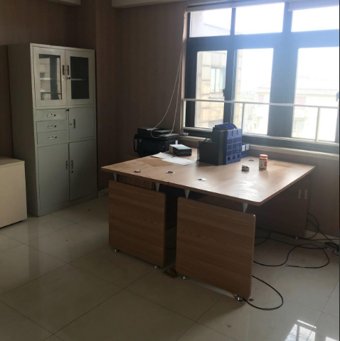 亚都商务楼徐汇 亚都商务楼 104平米 简装修