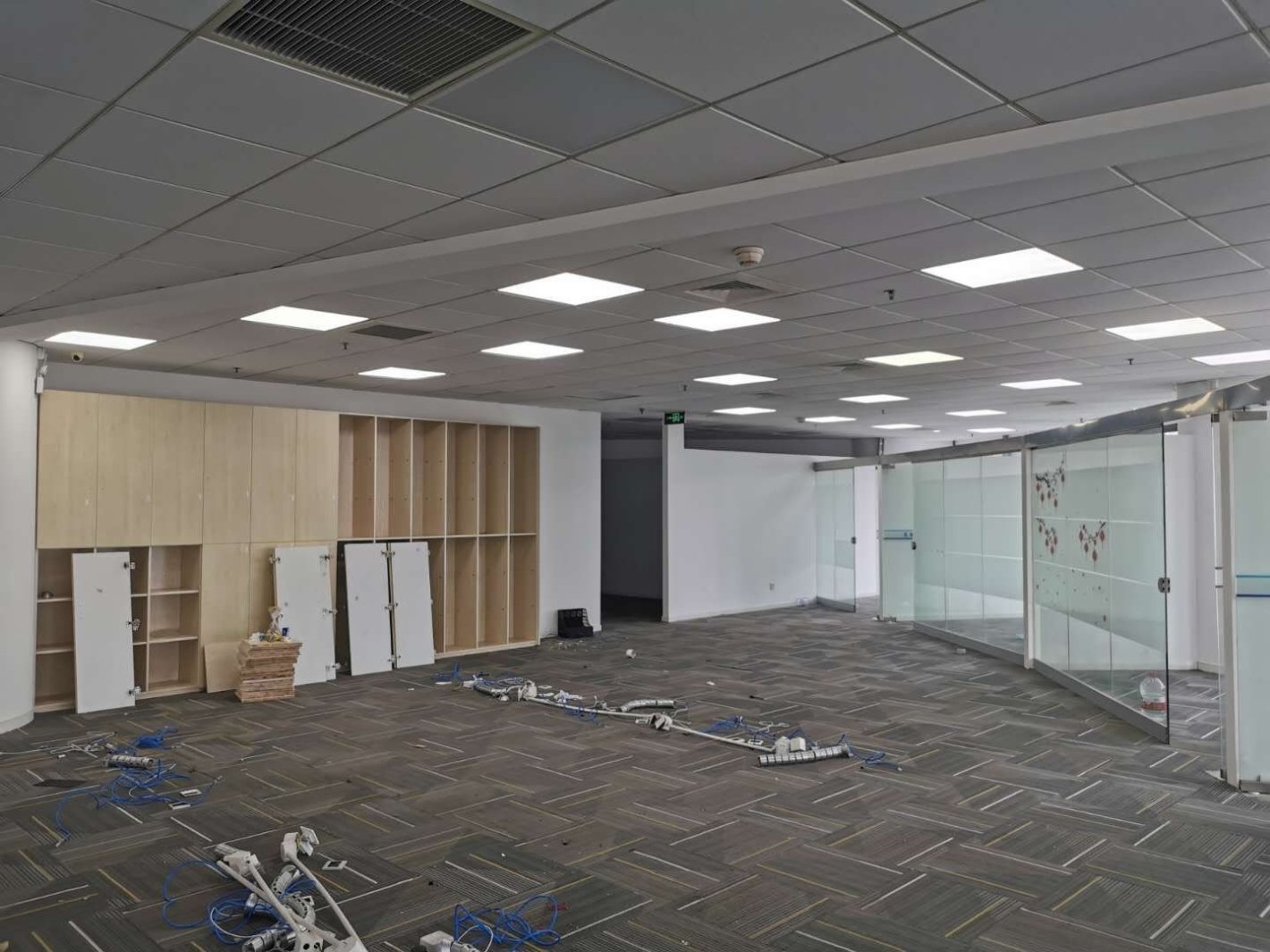 友力国际大厦长寿路 友力国际大厦 585.4平米 精装修