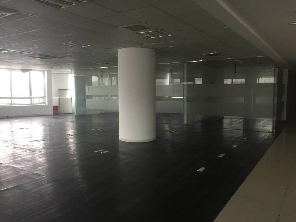 曹杨经贸大厦2000平米办公室出租-租金价格3.00元/m²/天