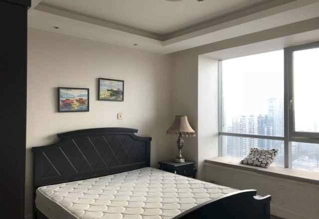 日月光伯爵居黄浦 日月光伯爵居 72平米 毛坯