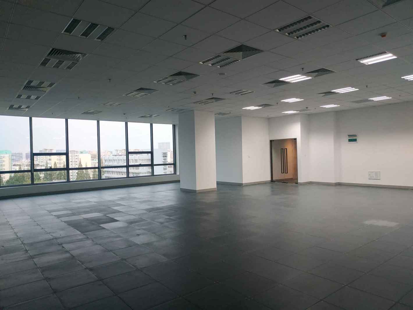 徐汇日月光中心徐汇 徐汇日月光中心 398平米 简装修