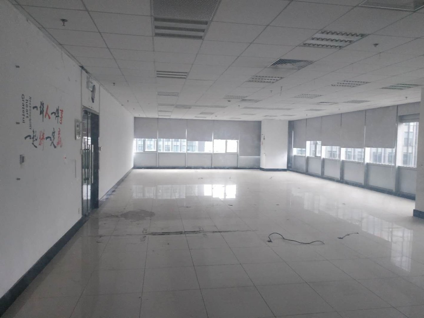 海亮大厦普陀 海亮大厦 279平米 毛坯