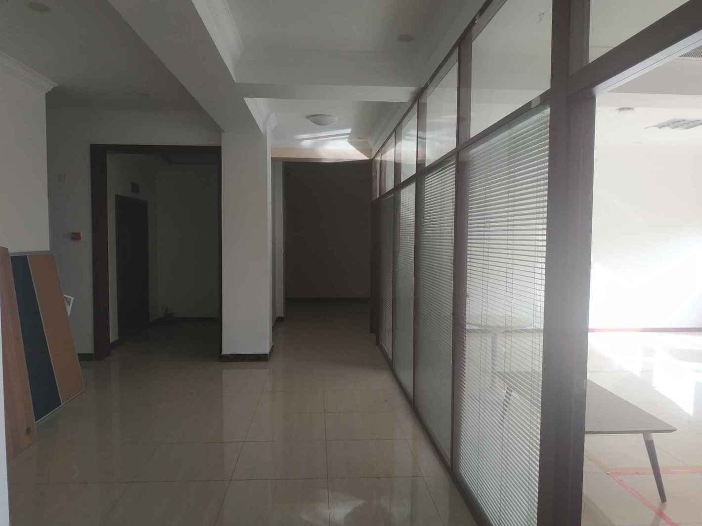 中鑫企业广场普陀 中鑫企业广场 300平米 精装修