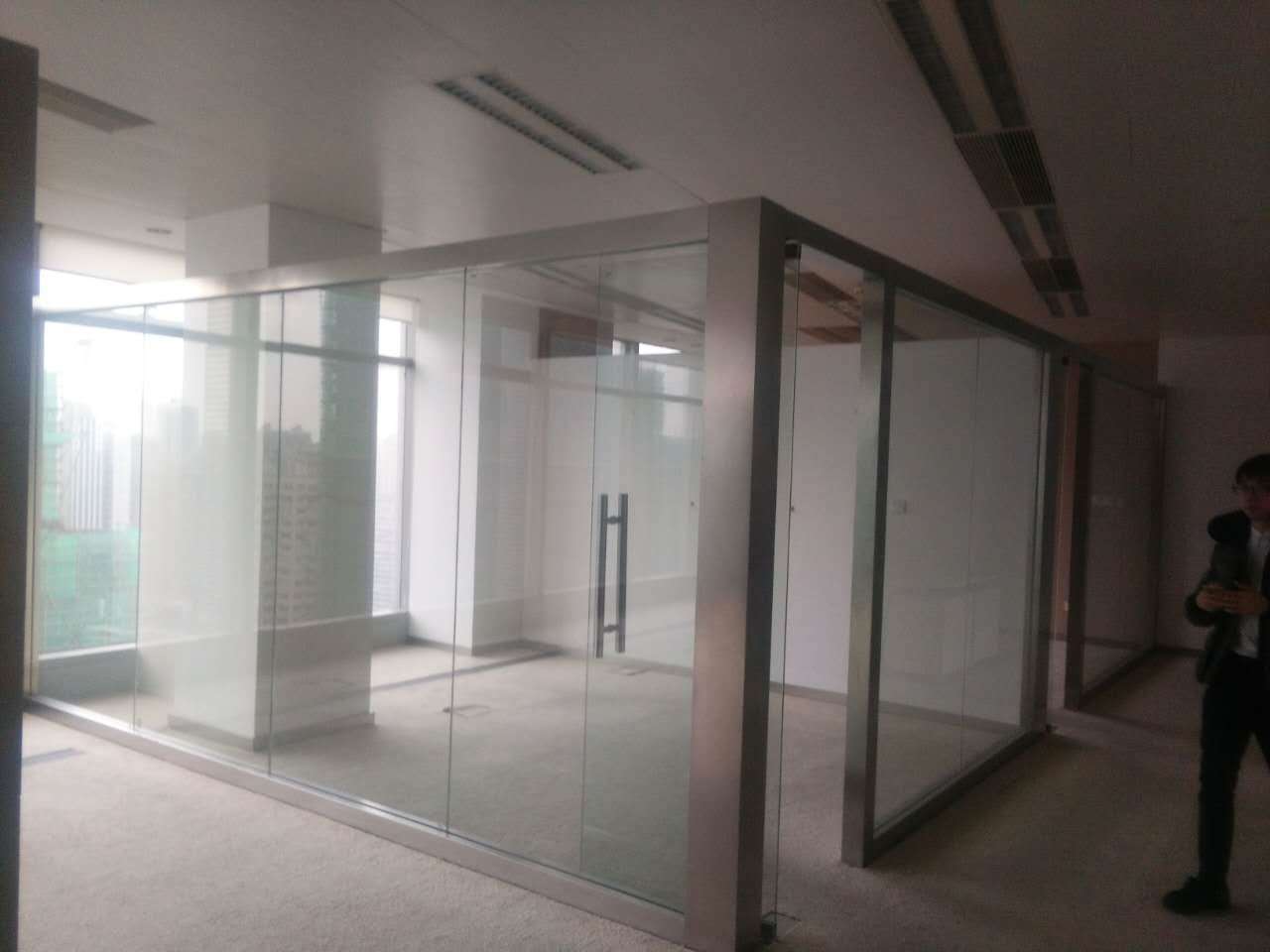 城汇大厦310平米办公室出租-租金价格8.82元/m²/天