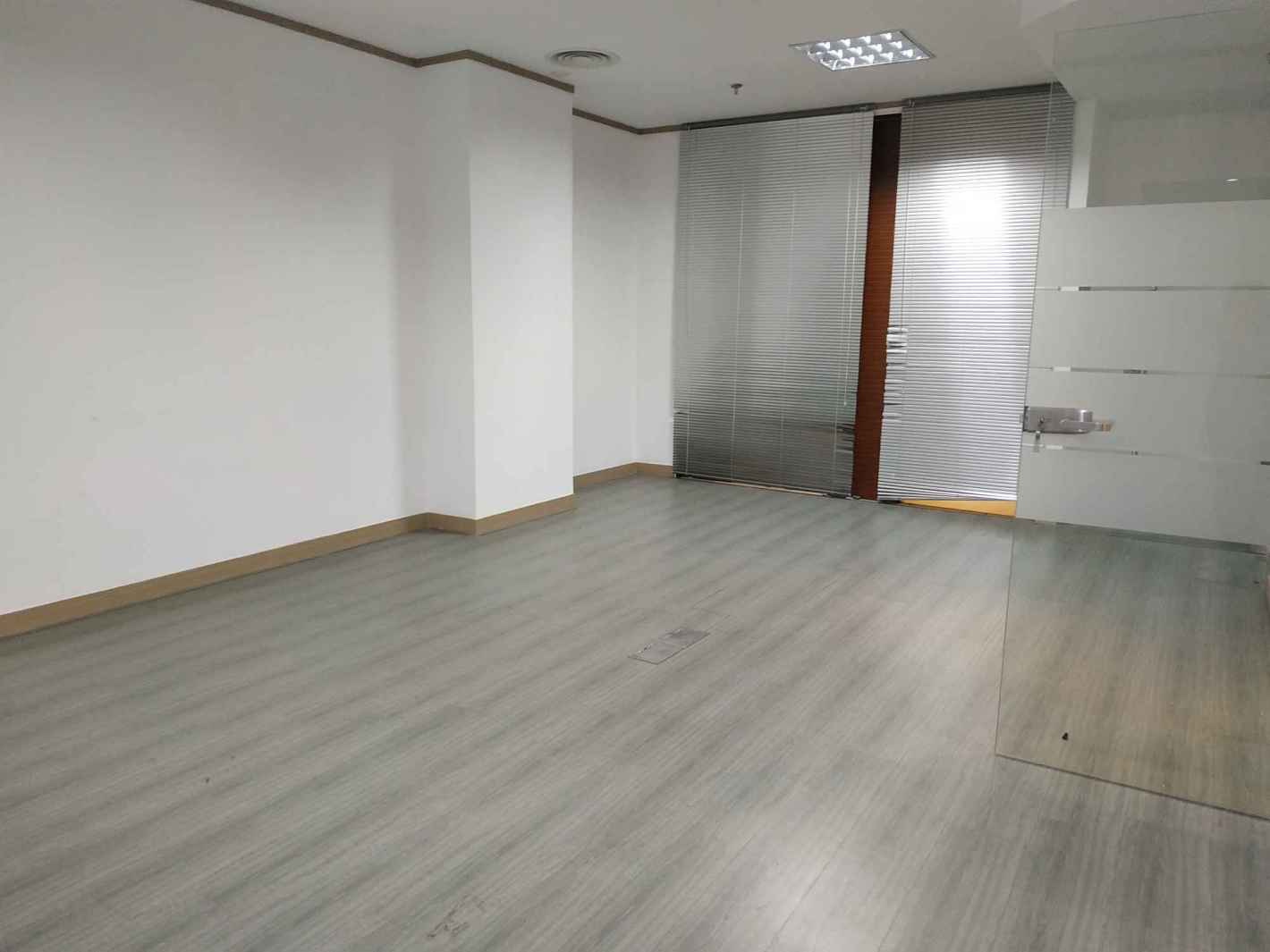 莱茵虹桥中心闵行 莱茵虹桥中心 403平米 精装修