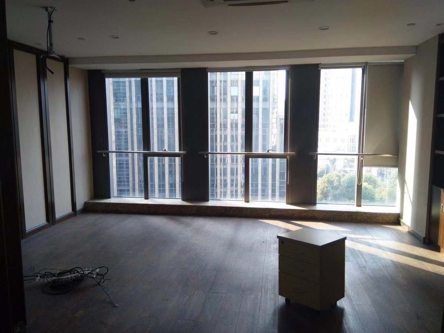 中金国际广场徐汇 中金国际广场 330平米 精装修