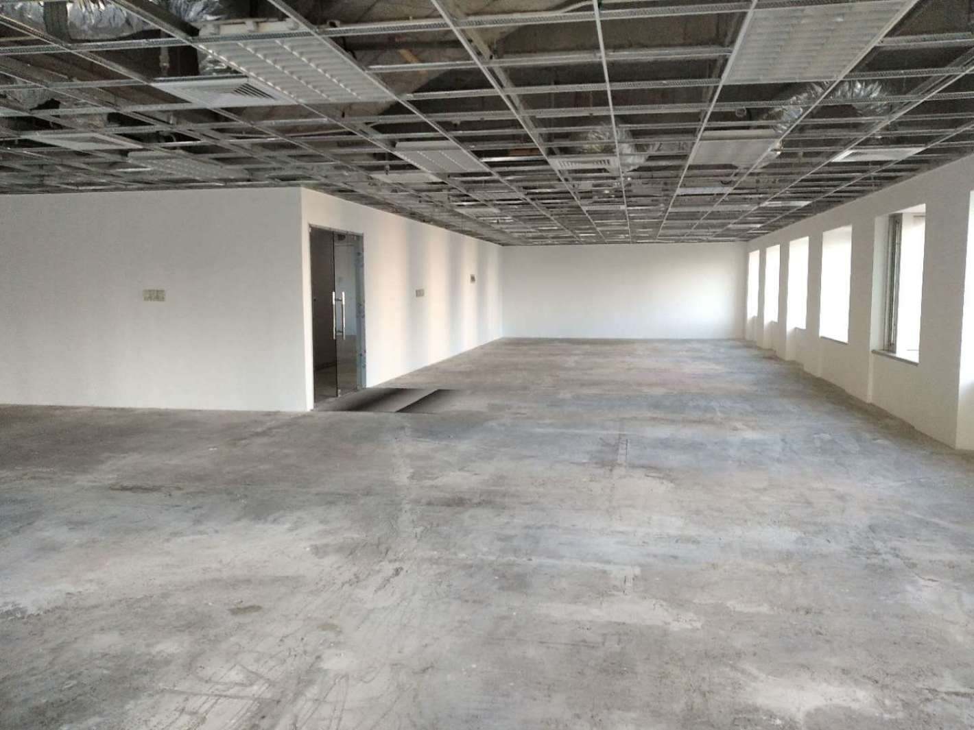 中欣大厦静安 中欣大厦 353平米 精装修