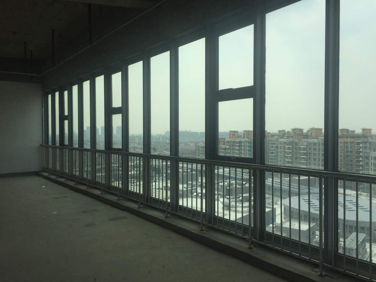 江程资产大厦静安 江程资产大厦 125平米 毛坯