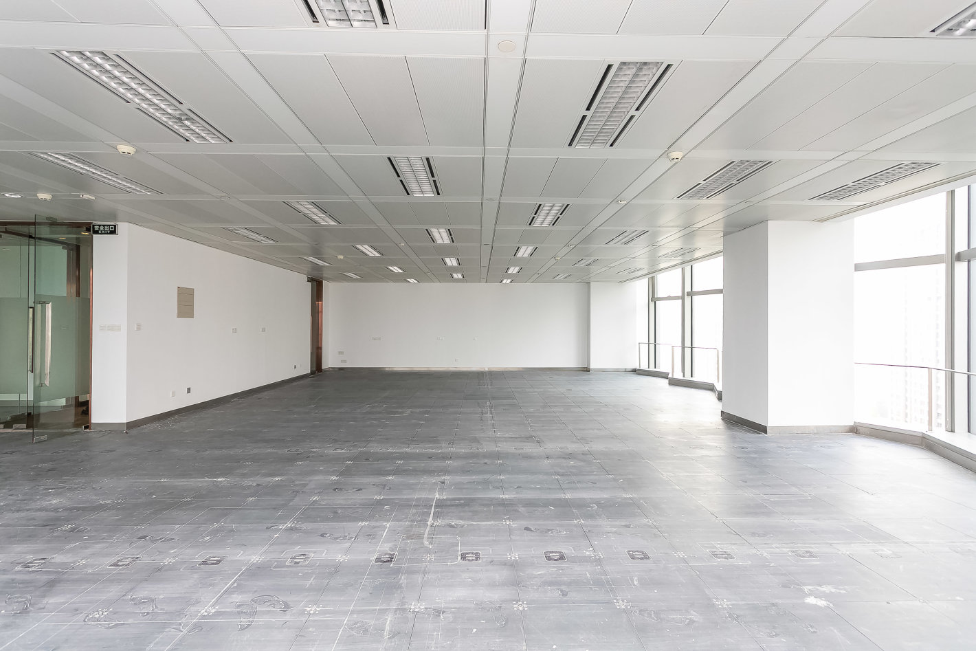 品尊国际中心普陀 品尊国际中心 262平米 简装修