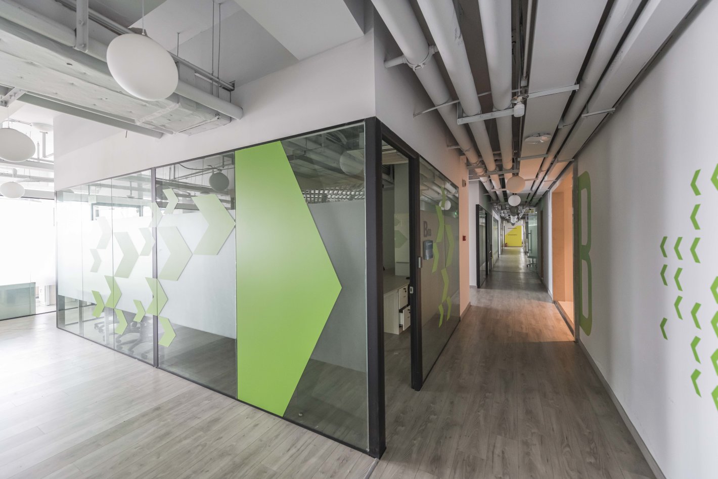 建滔商业广场长宁 建滔商业广场 1928平米 精装修