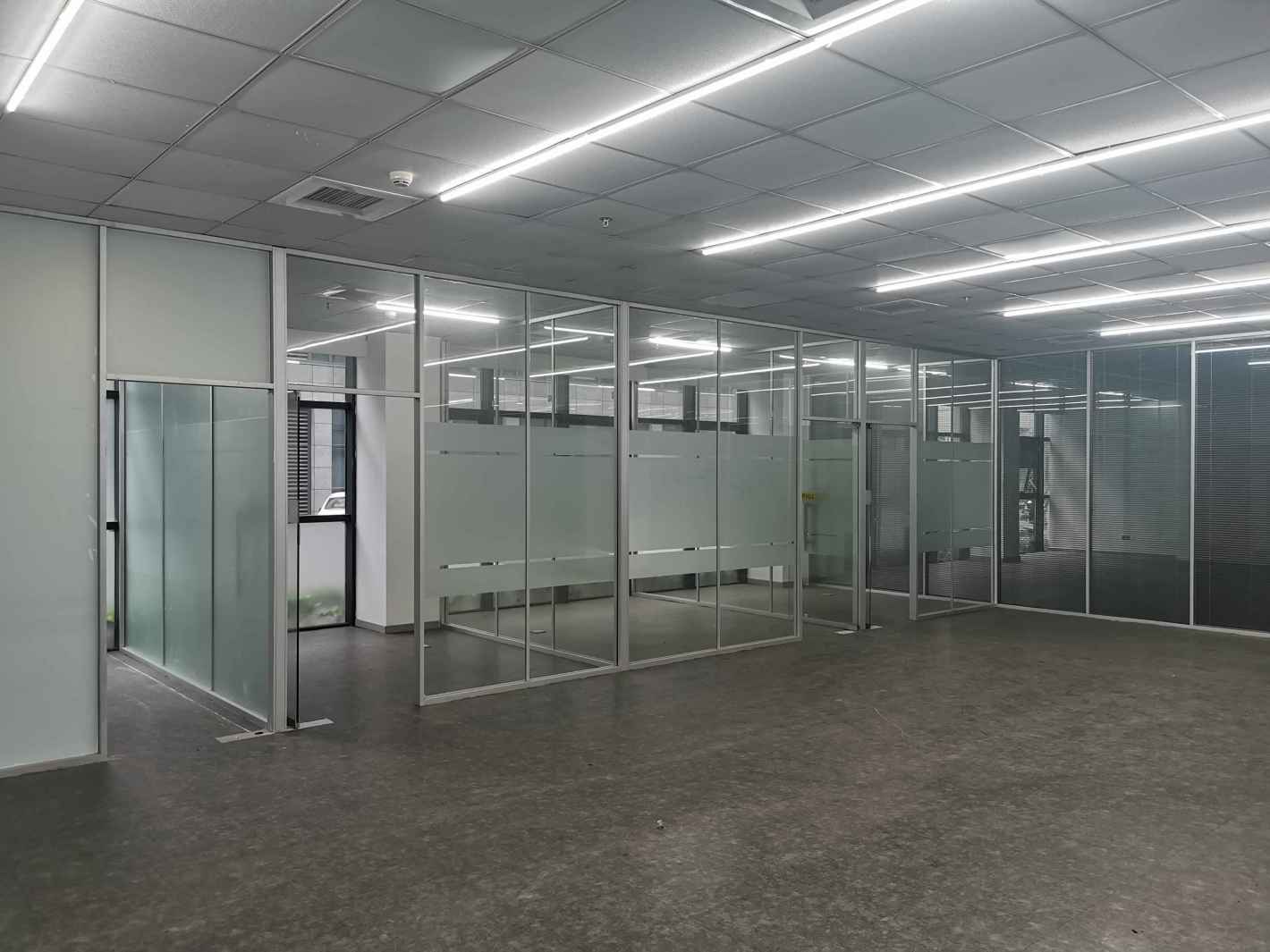 欧西玛创新园区171平米办公室出租-租金价格2.84元/m²/天