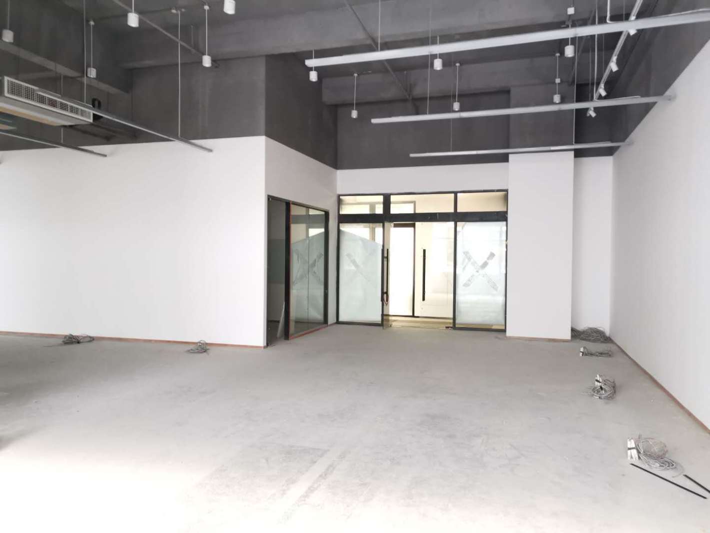 M+谊园徐汇 M+谊园 571平米 毛坯