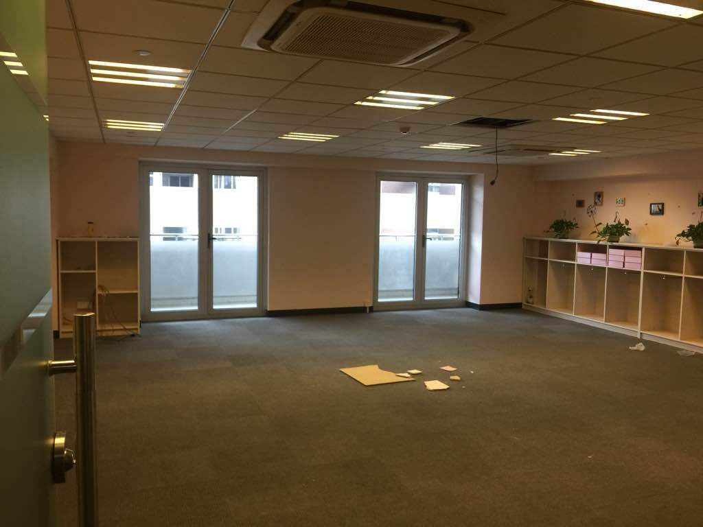 上海绿地中心徐汇 上海绿地中心 111平米 中等装修