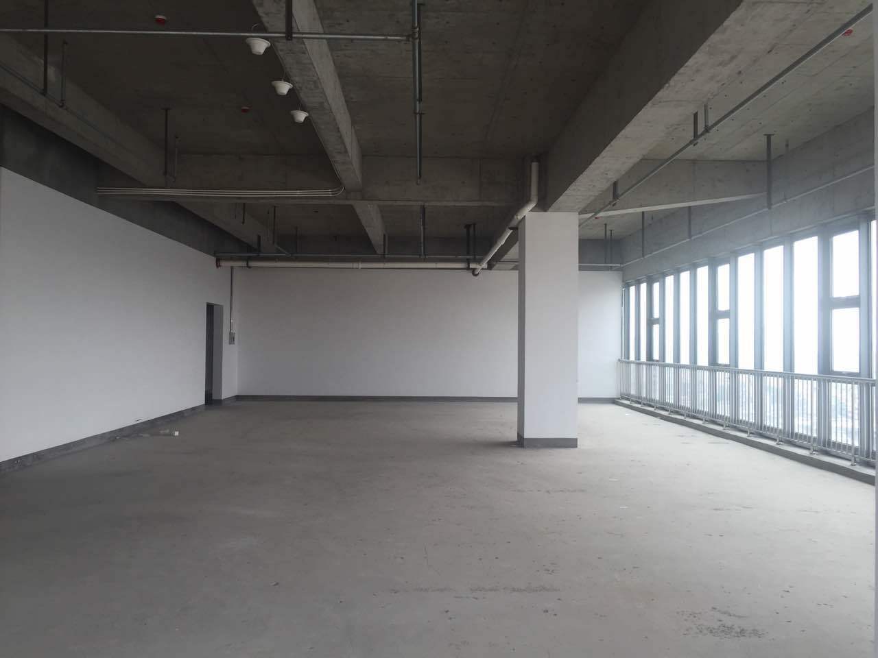 江程资产大厦静安 江程资产大厦 125平米 毛坯