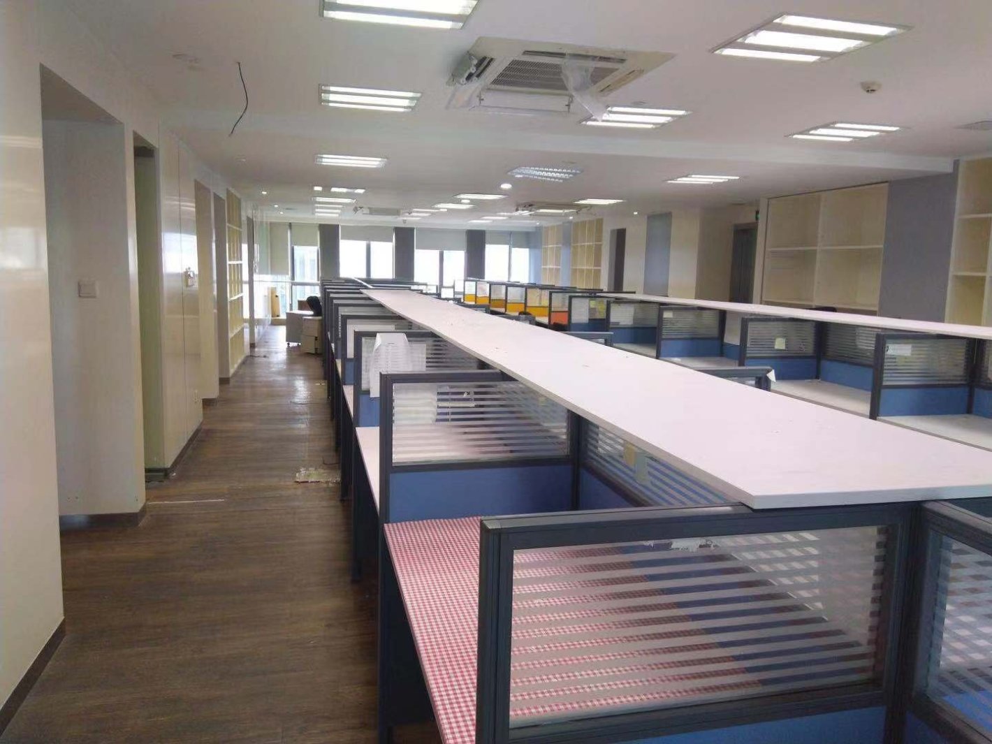 中金国际广场徐汇 中金国际广场 330平米 精装修