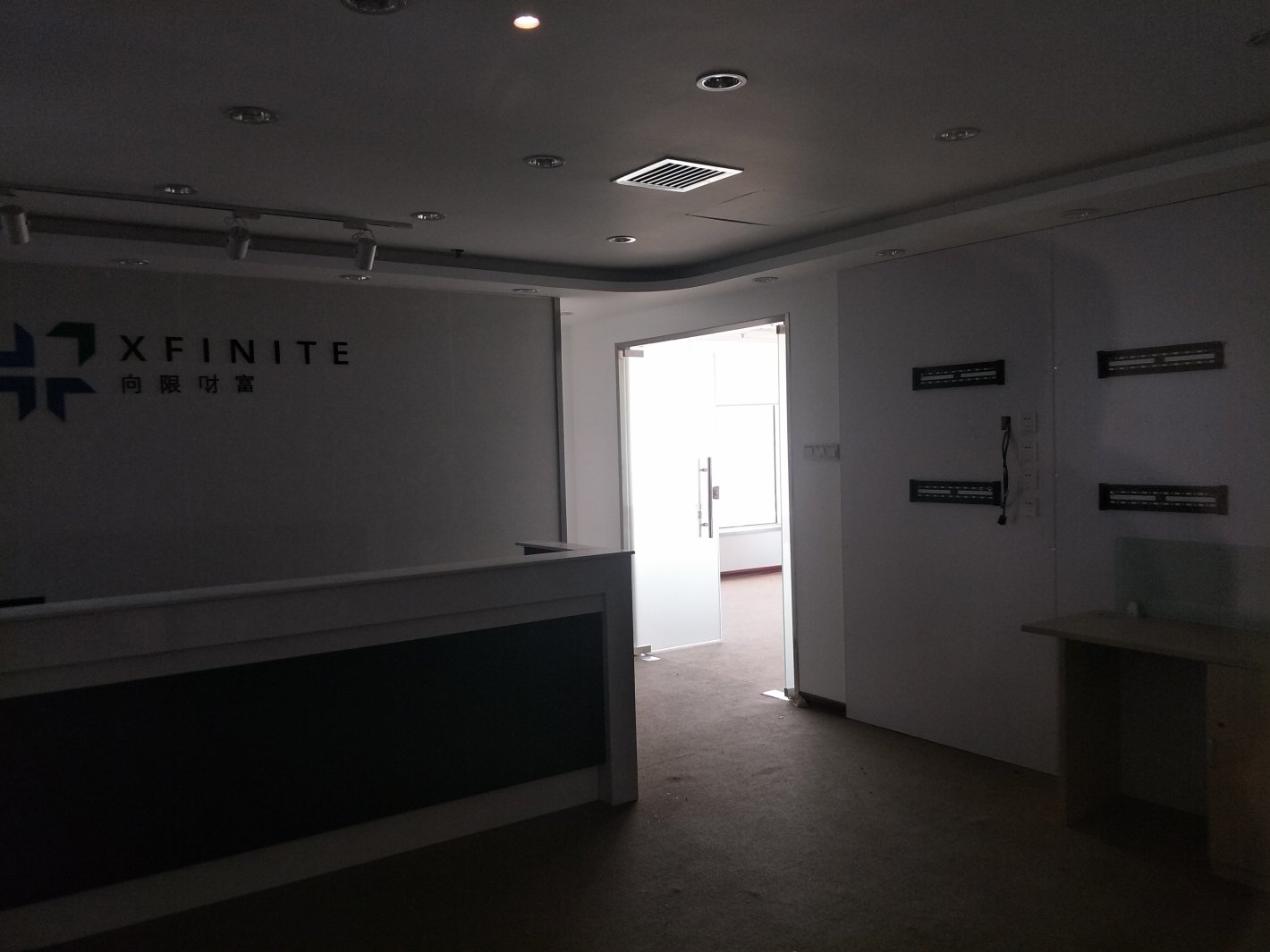 仲益大厦静安 仲益大厦 372平米 简装修