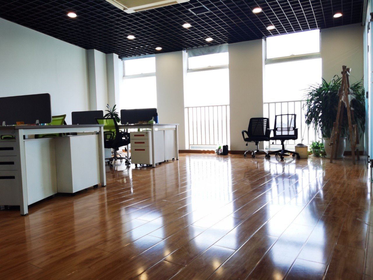 源达大厦普陀 源达大厦 124平米 简装修